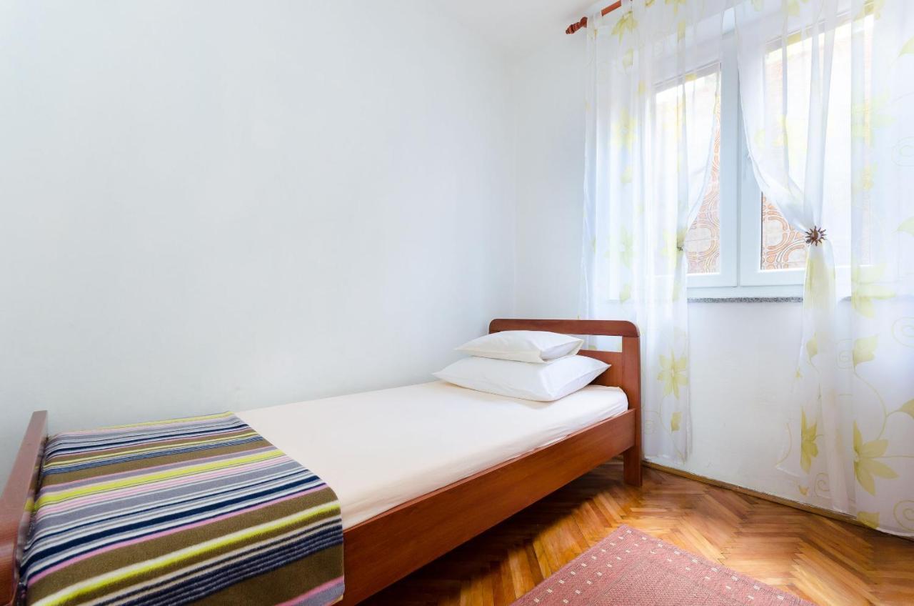 Apartment Milan Senj  Exteriér fotografie